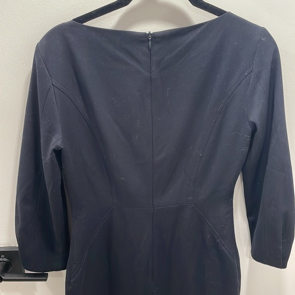 Black dress - Picture 4 of 4